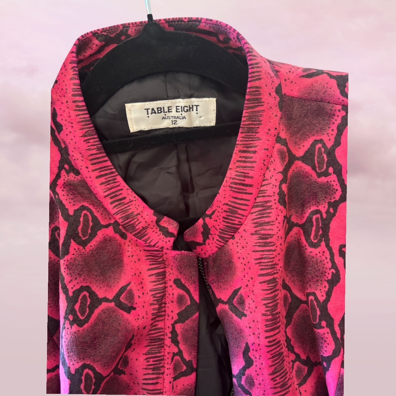 Vintage TABLE EIGHT Australia Pink Snake Print Jacket & Skirt Set – AU 12/14