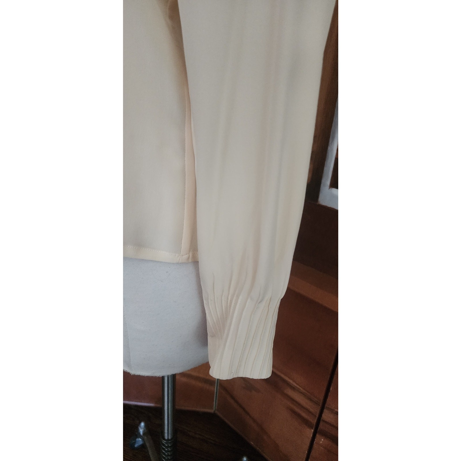 Vintage 80s Brooks Brothers Blouse Cream Silk Shirt Classic Minimalism