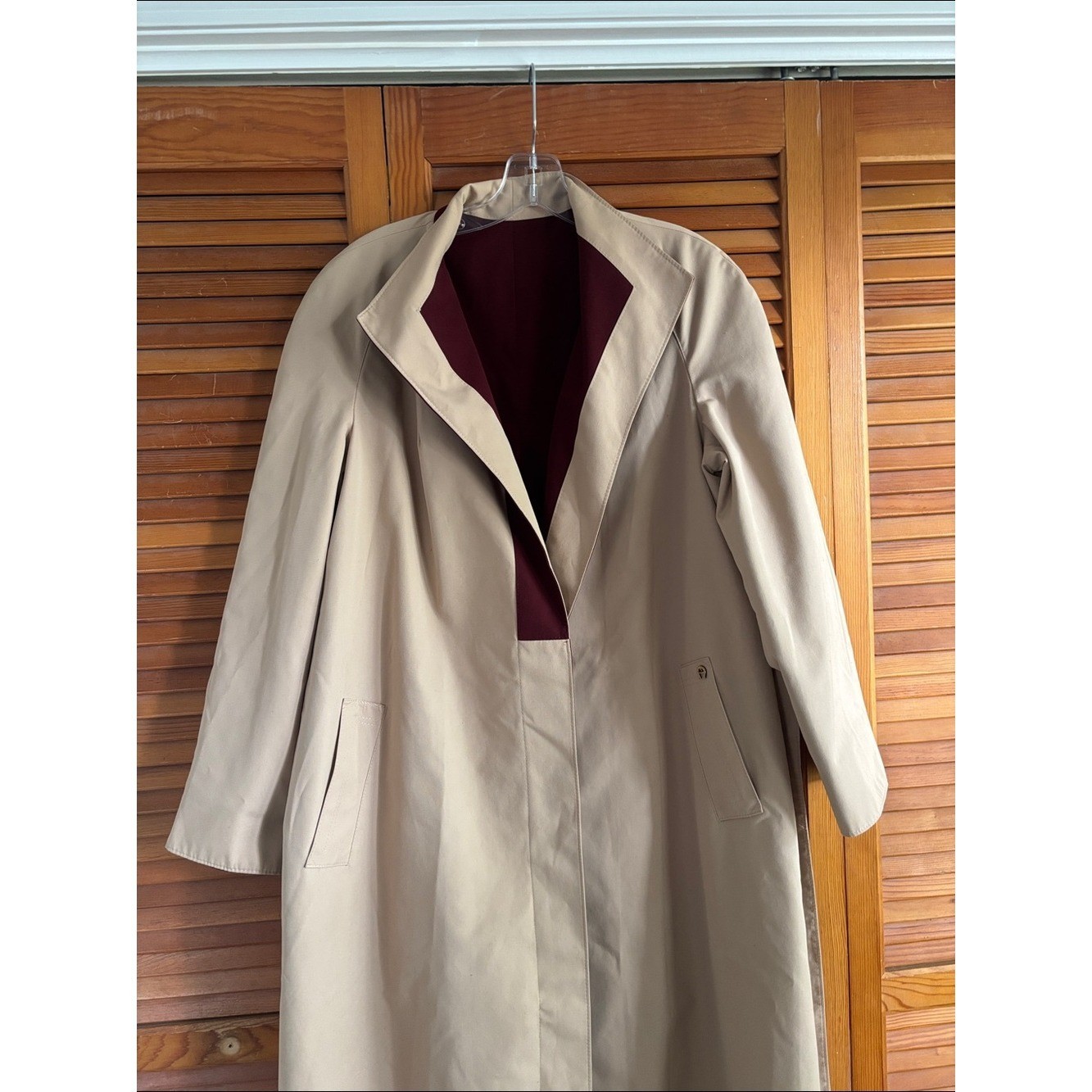 ETIENNE AIGNER Reversible Belted Trench Coat in Burgundy with Beige Sz 10 NWOT