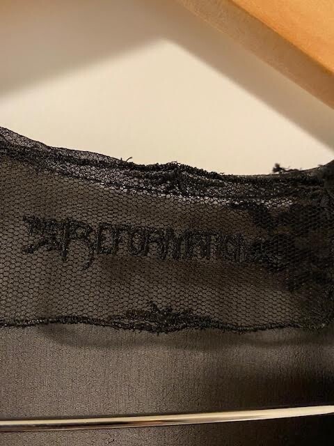 VINTAGE Reformation Black V-neck sleeveless lagenlook blouse top silk/lace
