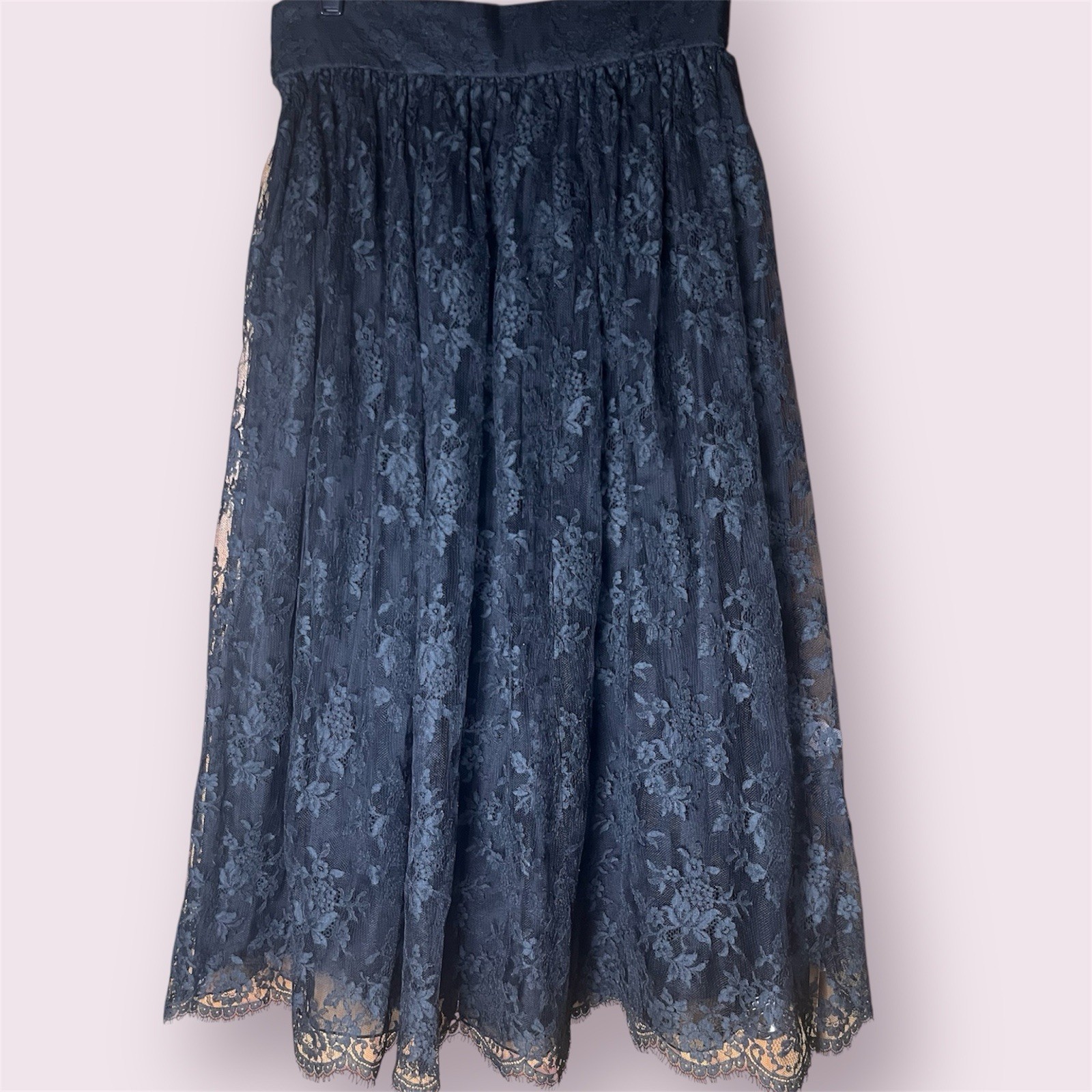 Chic Vintage 1950’s Black Below-the-Knee Lace Skirt Size Med/30” Waist
