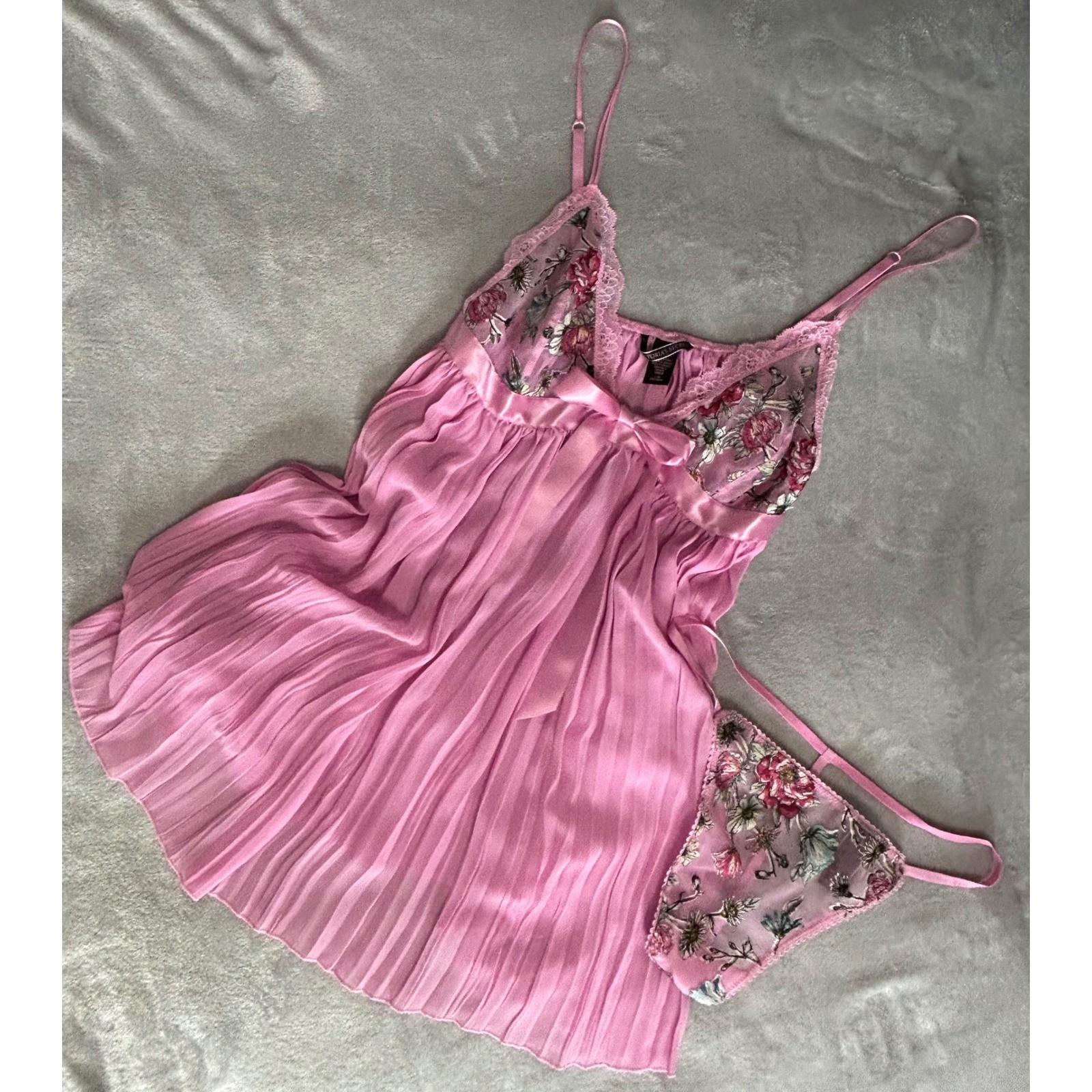 Victoria’s Secret NWOT Very Sexy Garden Party Pleated Babydoll Set Pink Floral L