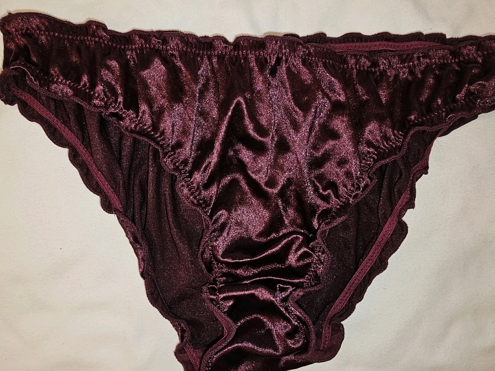 Vintage Ruffle Glossy Deep Purple Super Soft Nylon Satin Bikini Panties Size Med