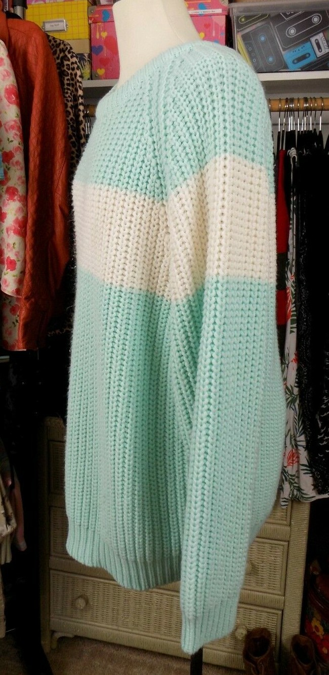One Step Up Vintage Pastel Mint Green White Striped Sweater L Large Acrylic Cute