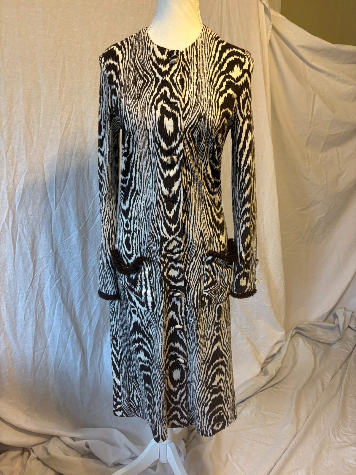 Vintage Carillon Graphic Animal Print Dress / Coat – 90s black and white zebra