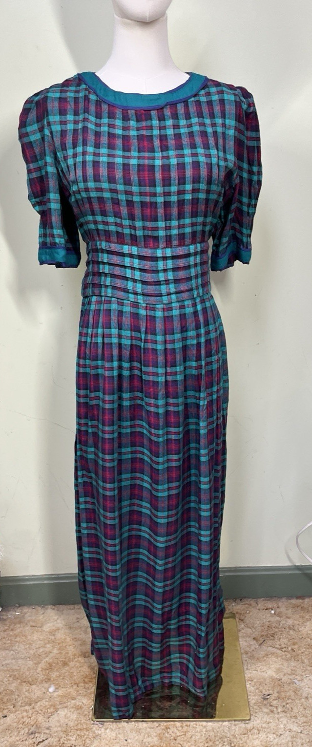 Vintage Sarah Elizabeth Womens Size 12 Pintuck Plaid Rayon Maxi Dress Milkmaid