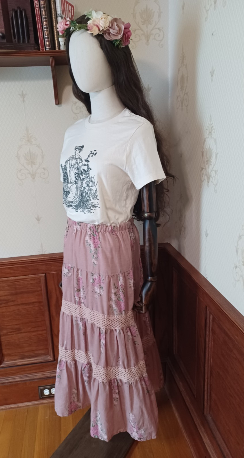 Vintage 1990s/Y2K Metro Wear Dusty Rose Boho Cottagecore Tiered Floral Maxi…