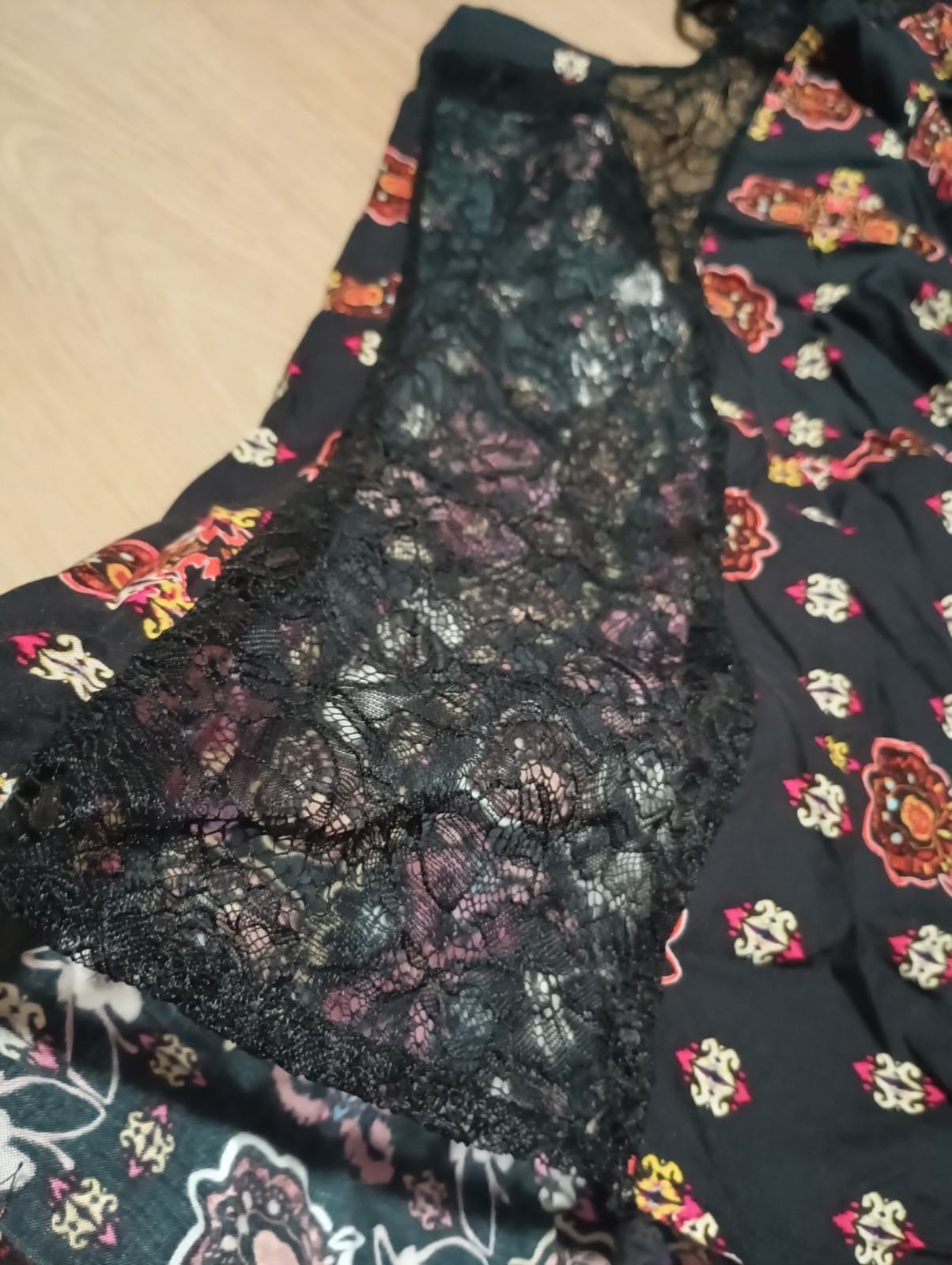Vtg 70s Sheer Lace KIMONO Asian Indian Ikat Kaftan Jacket lounge boho hippy M L