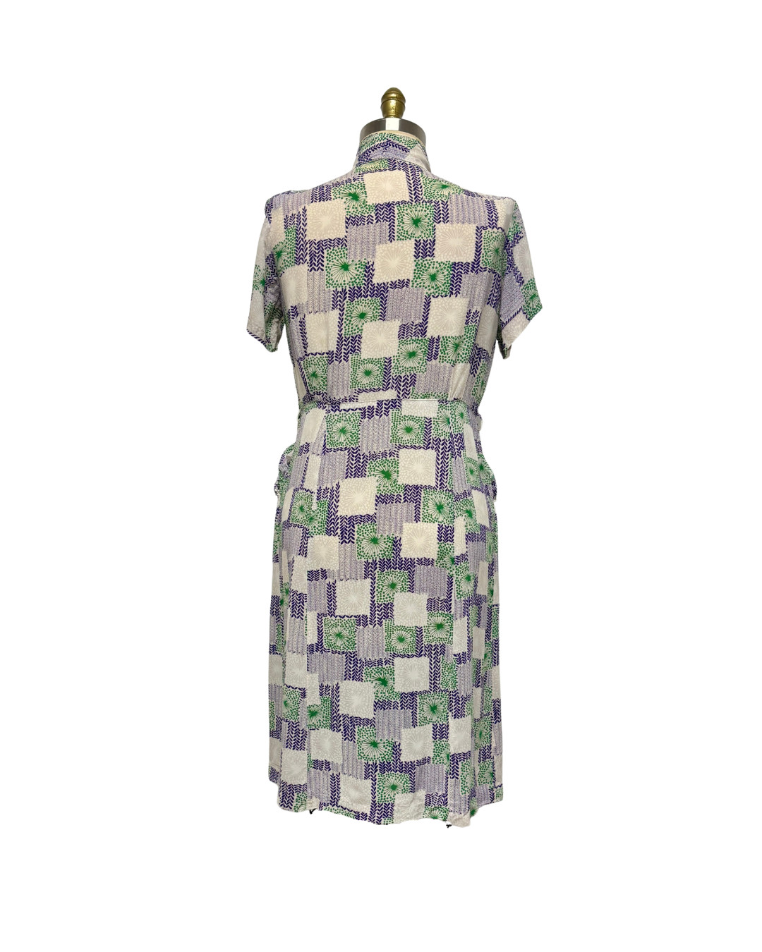 1950s PLUS SIZE PURPLE & GREEN RAYON | VOLUP 1950s PURPLE & WHITE PRINT DRESS