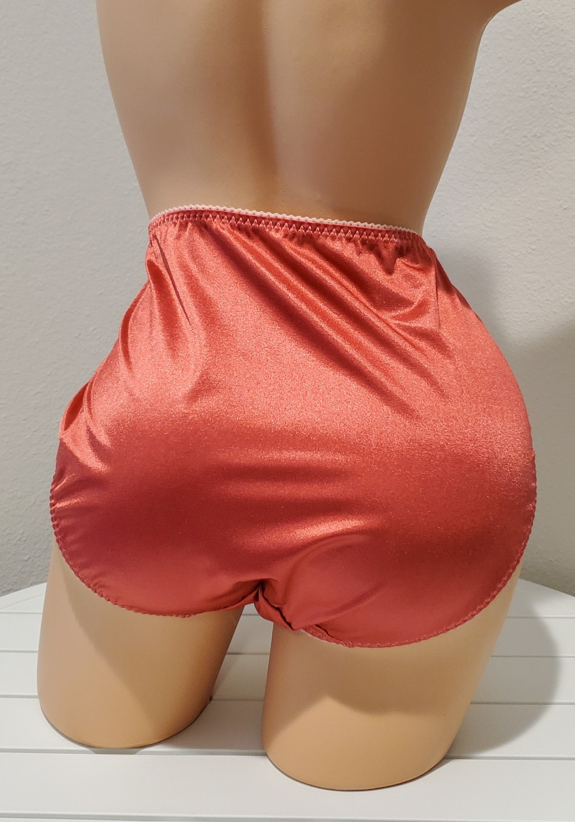 Flawed Vanity Fair Shiny Hi Cut Panty 9/2XL Cranberry Pink White Trim 48301