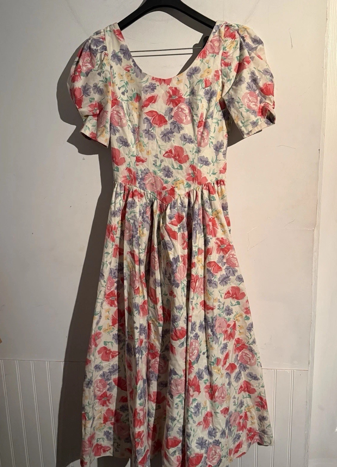 Vintage 1980s Laura Ashley 8 Floral Puff Sleeve Cotton Midi Dress Cottagecore