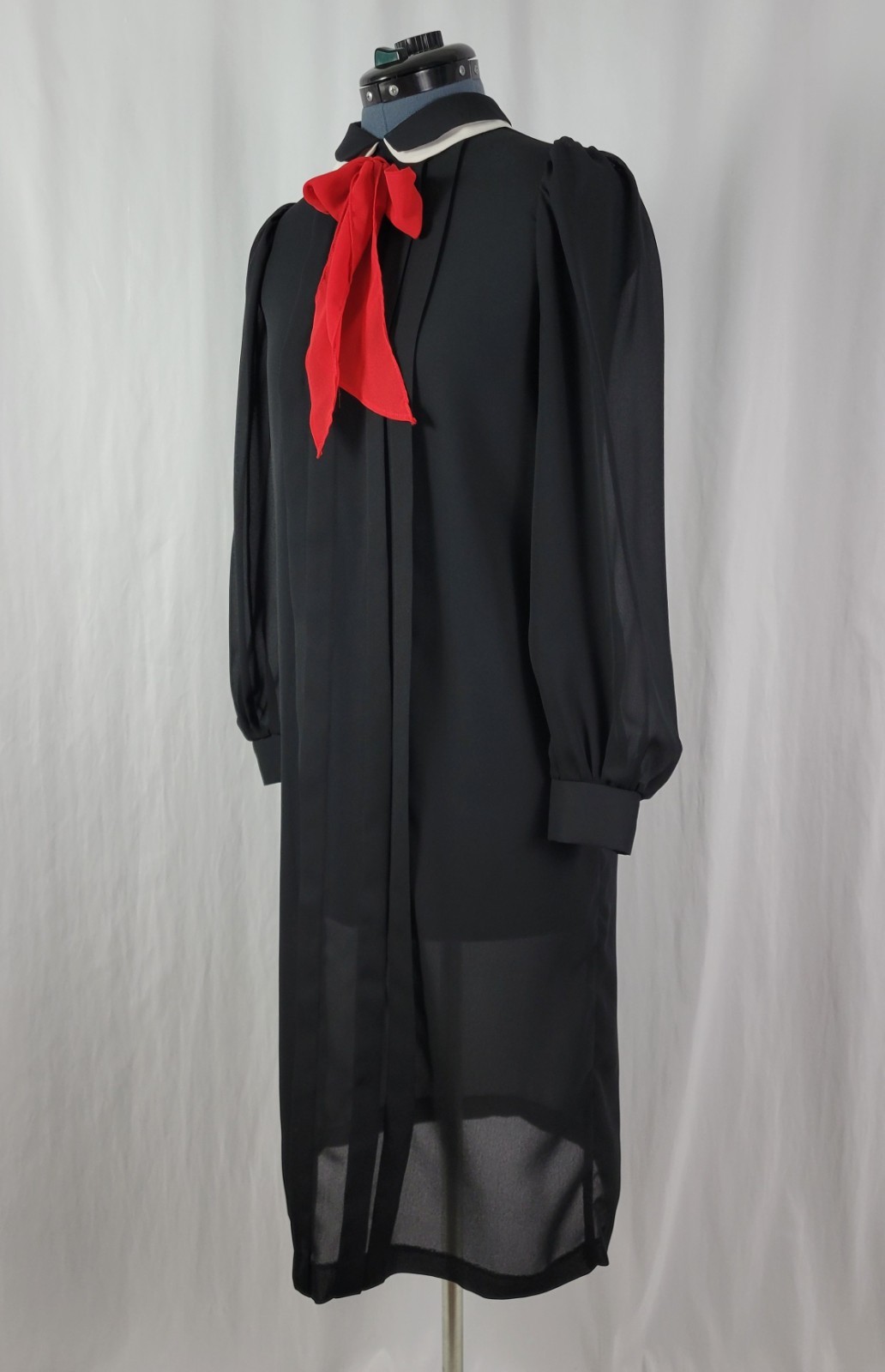 Vintage You Babes 2 Black Shift Dress w White Undercollar & Red Tie Size XS/S?