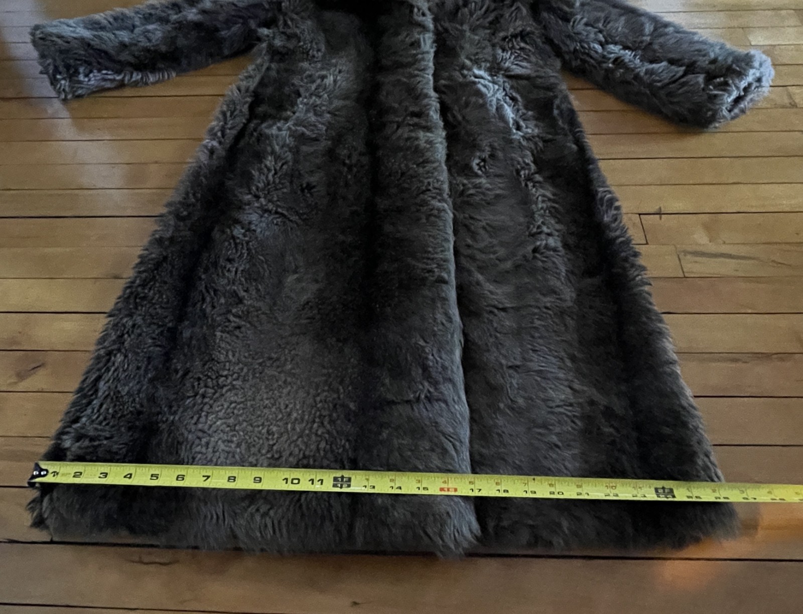 Vintage Women’s Full-Length Raccoon Look Faux Fur Coat | Panache Lykafur | Made