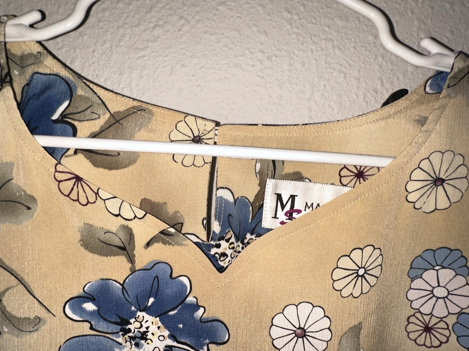 Vintage 90s Maggie Sweet 3X Daisy Wheel Taupe Sand Blue Floral Crepon Blouse