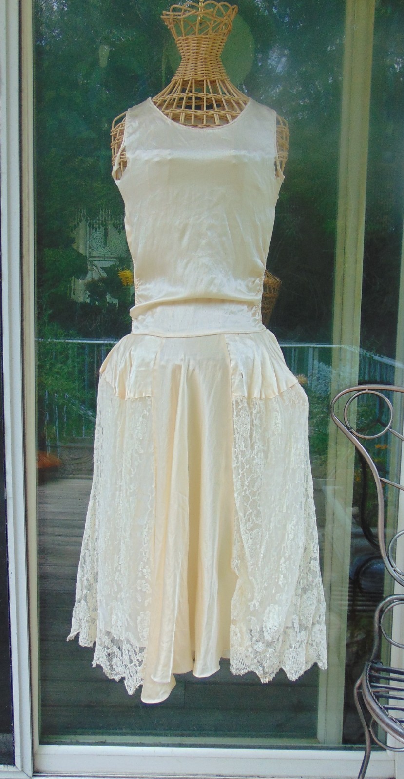 1920s Champagne Satin & Lace Robe de Style Wedding Dress AS IS