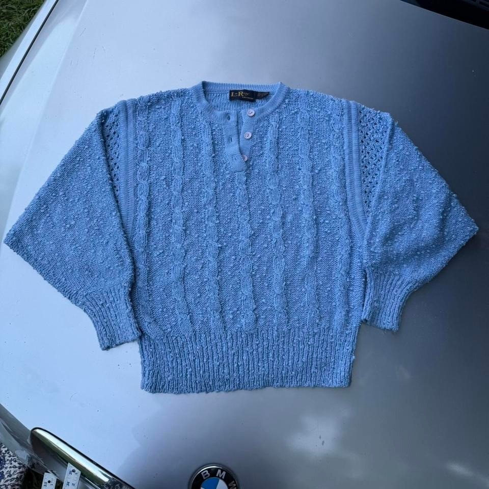 Blue true vintage Le Roy knitwear sweater with a unique knit pattern 1970s