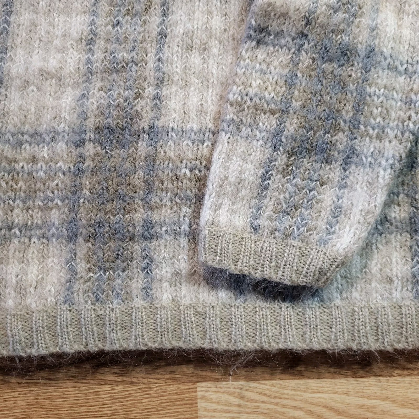 Vtg Jay Jacobs Knit Sweater Women’s Large Mohair Blend Boxy Blue Gray Beige