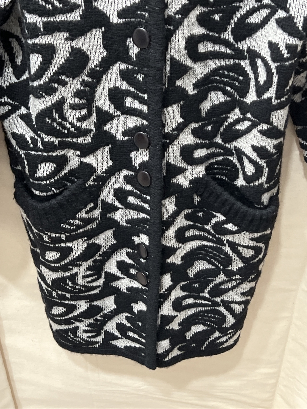 Vintage Leroy Knitwear Sweater Womens Chunky 3D Knit Button Front Jacket Small S