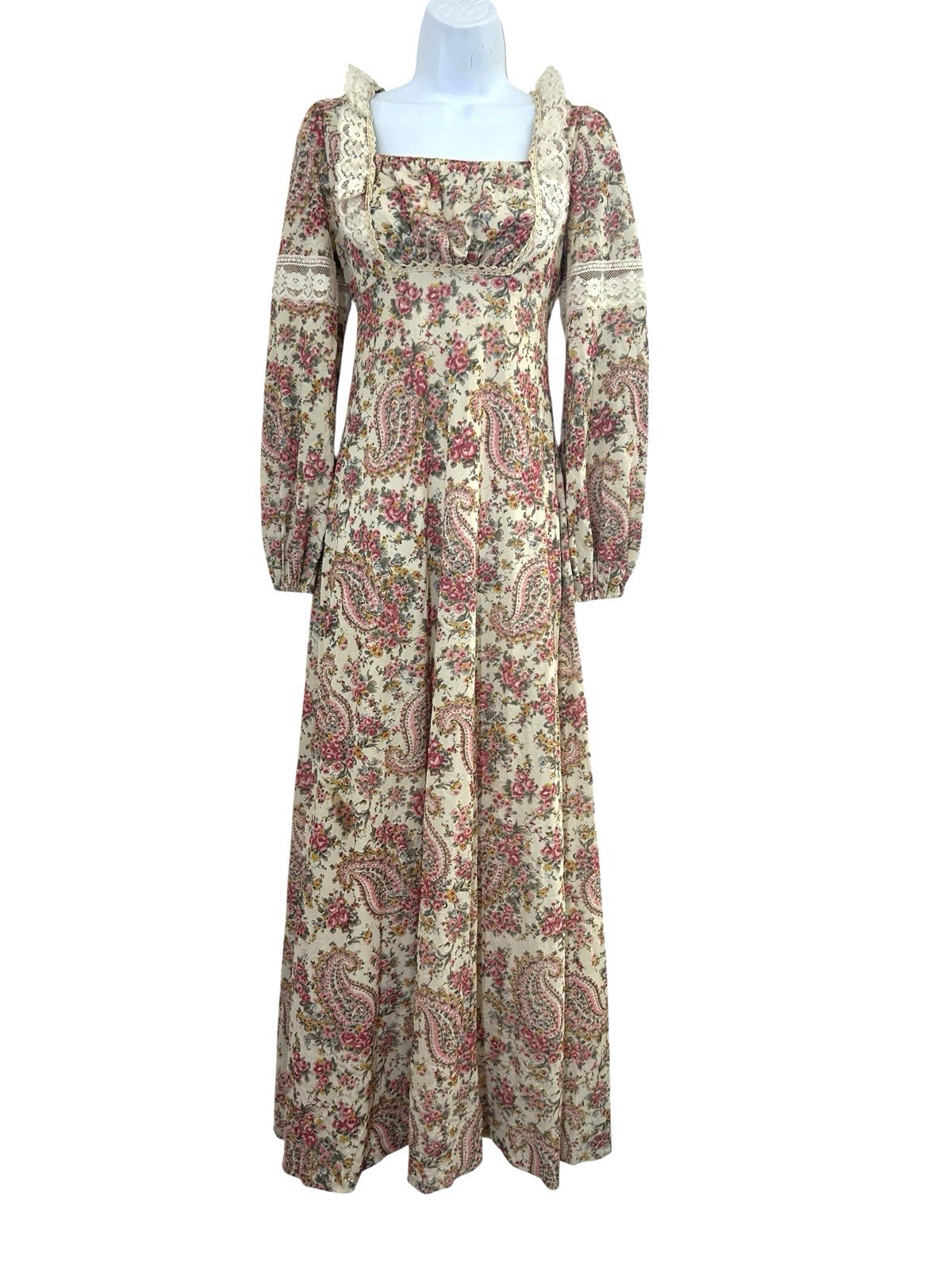 Vintage 70s Handmade Floral Paisley Lace Boho Peasant Maxi Dress Size S