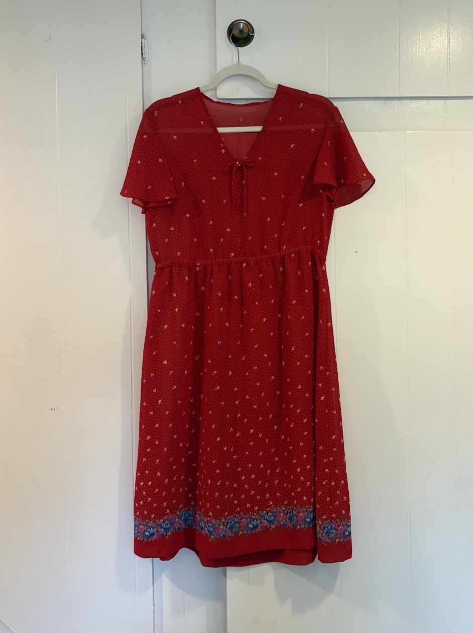 Vintage Unlabeled 70s Floral Small Poka Dot Dress Short Sleeve Red Dress Sz M