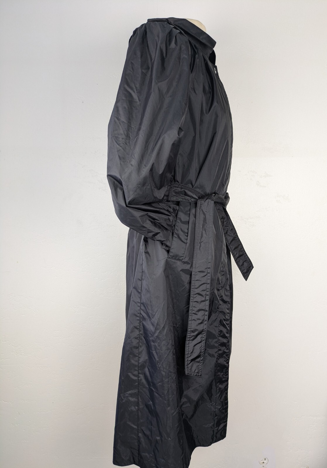 Vintage Women’s Rain Coat Long Black Trench Fog Nylon Jacket Pleated 5/6