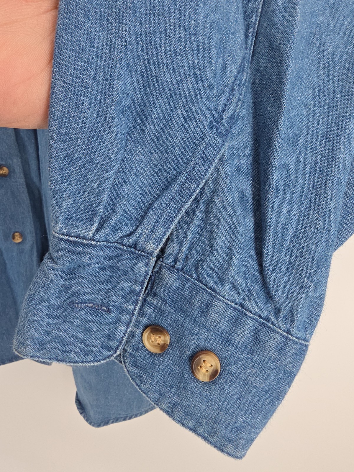 Cambridge Country Store Vintage Denim Shirt Christmas Embroidered Womens Medium