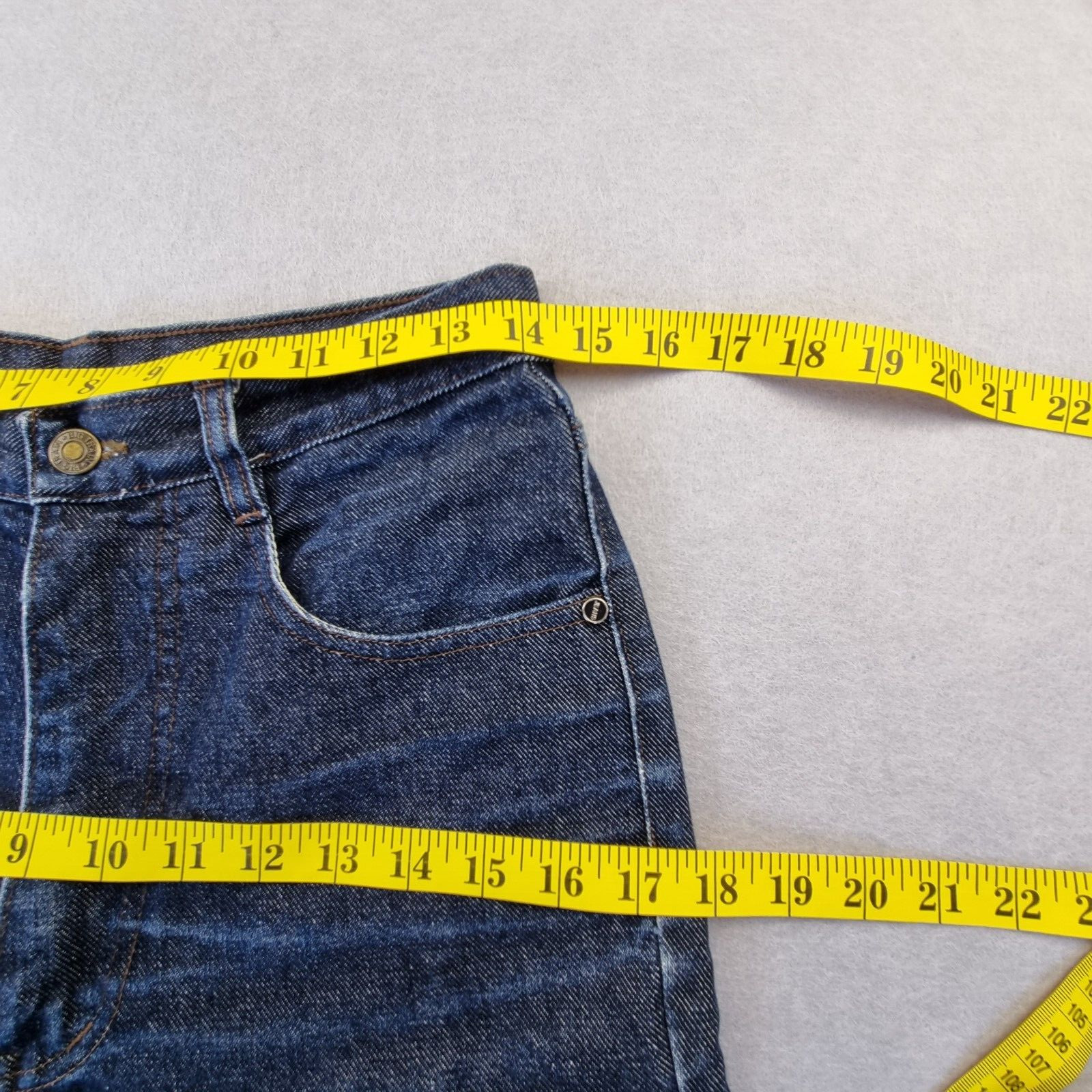 VINTAGE High Rise Blue Denim Jeans sZ 28″ Tall Girls Jeans Baggy Tapered leg