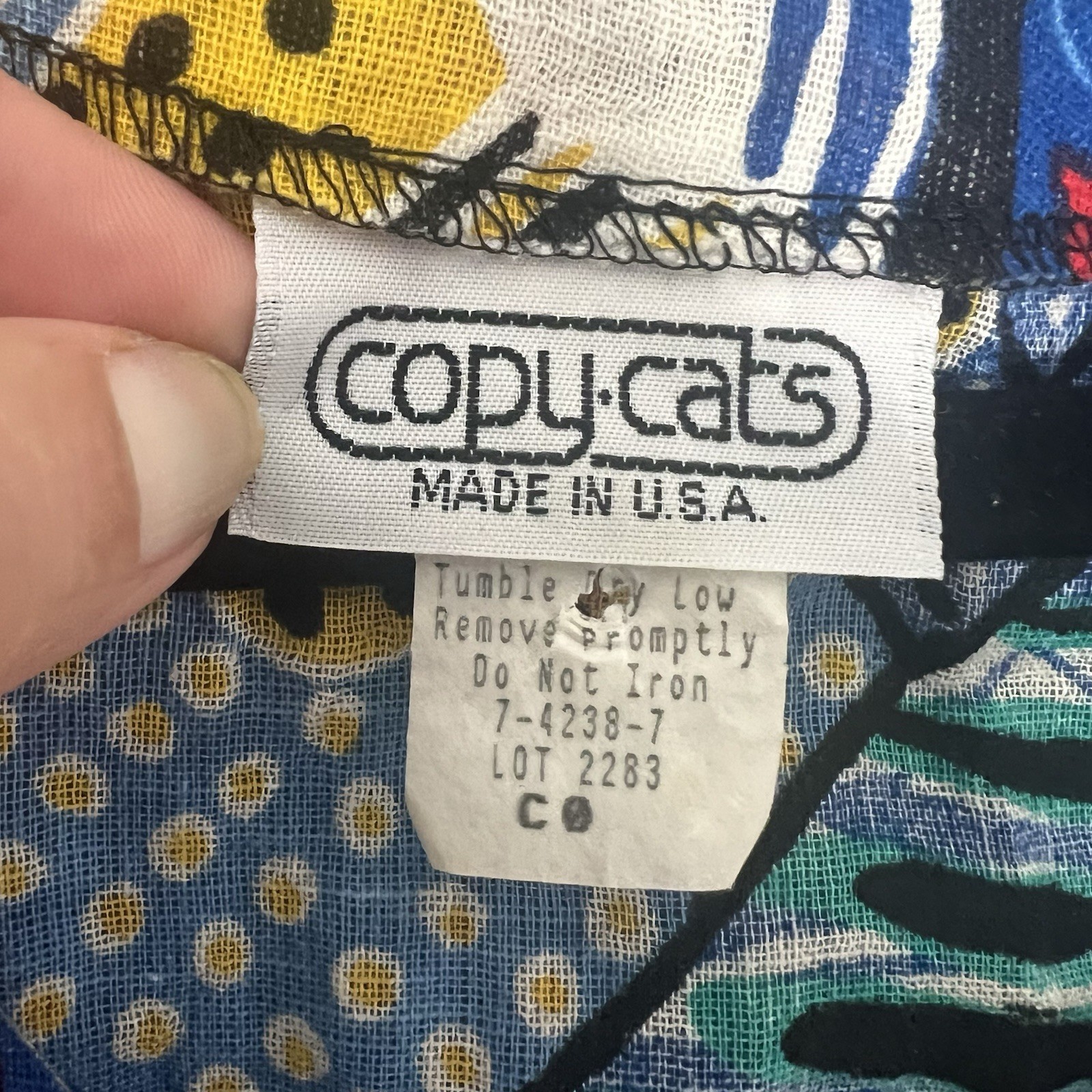 VTG 80s/90 Copy Cats Abstract Oversized Dopamine Shirt Made In USA Paper Tag 31″