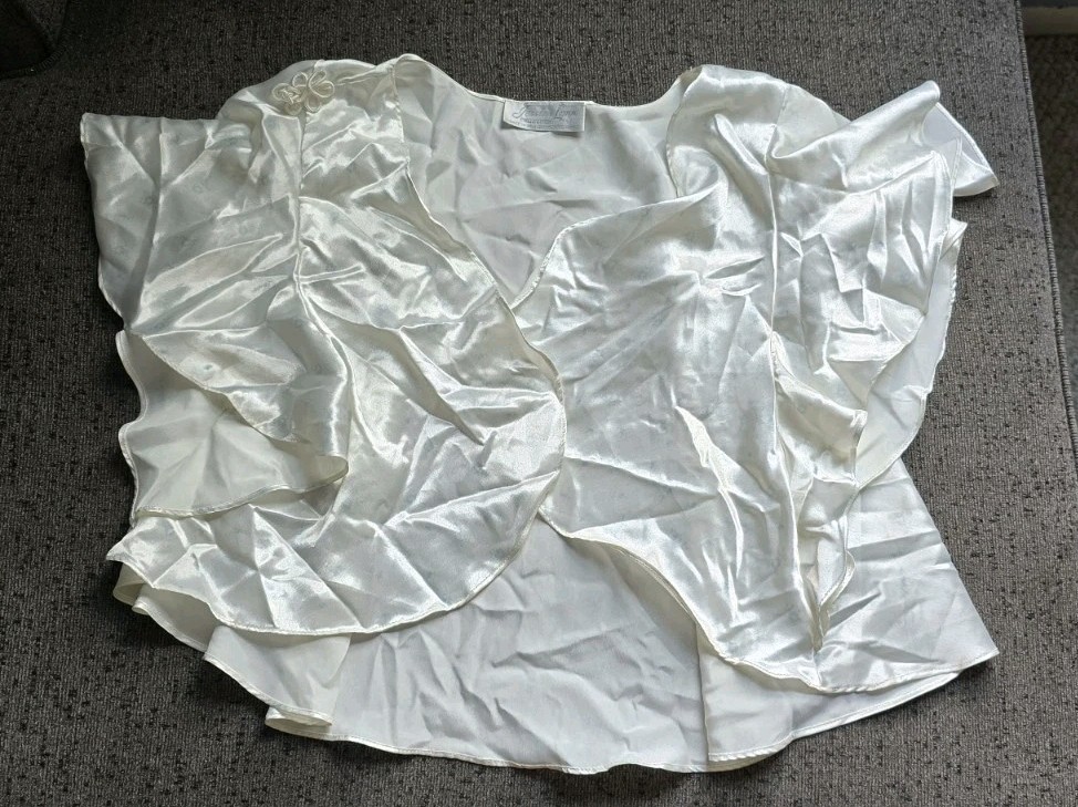 VTG Jessica Lynn Peignoir Satin Second Skin Nightgown Flutter Shawl Jacket SZ M