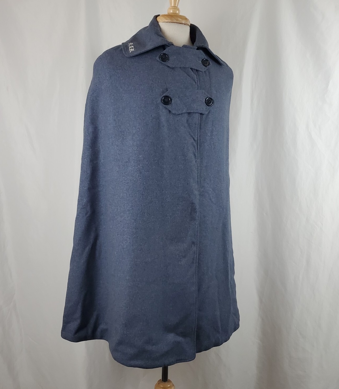 Vintage Snowhite Garment Sales Blue Red Lined Heavy Wool Nurse Cape Cloak, EUC