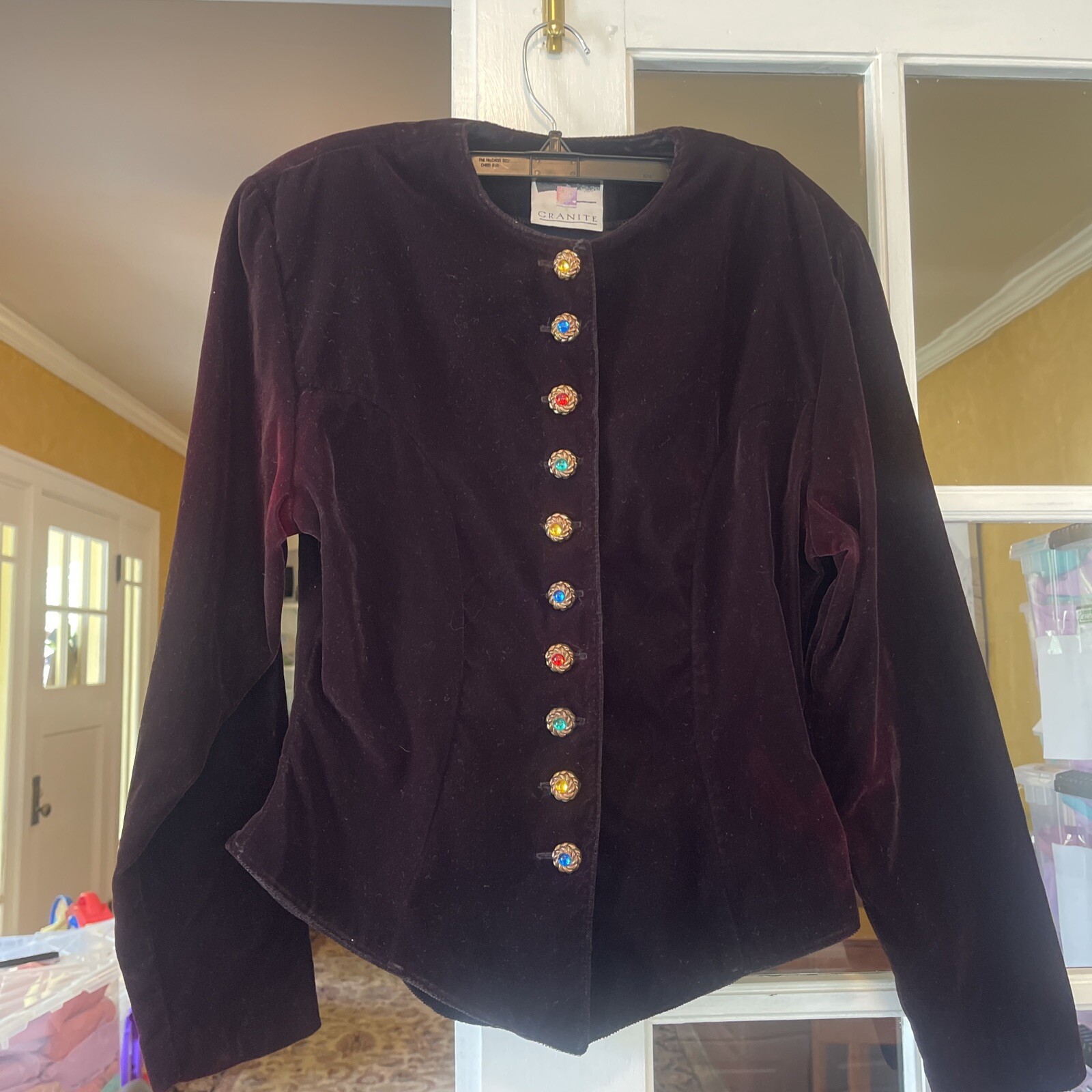 VTG 70s? Amazing Burgundy Red Velvet Jacket Velvet Fabulous Buttons Size 7