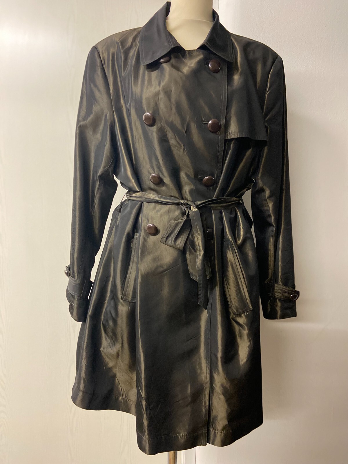 Women’s 80s belted Trench Coat by Mirjana Maric | Eggplant hued | Size EU 44