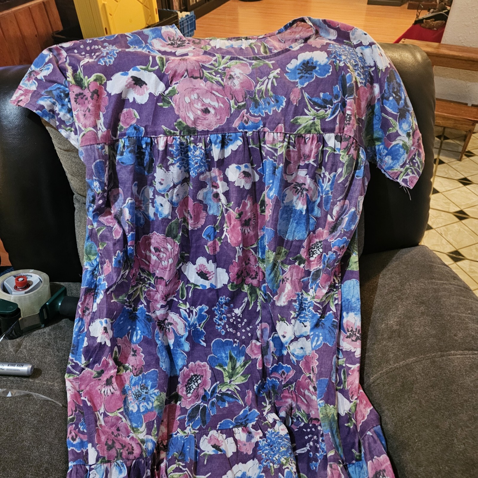 Vintage Metropolitan Nightgown Large Floral House Dress Ruffle Woven 4xl