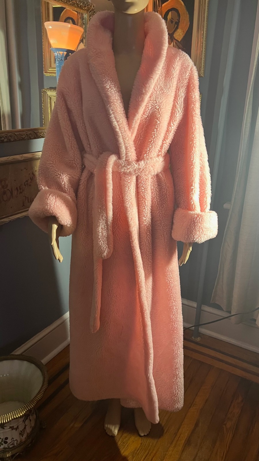 Vintage A Borg Fabric PINK Long Fluffy Furry Plush Robe Medium Made in USA