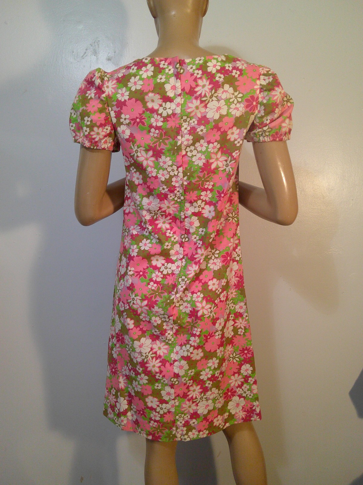 Vtg 60’s MOD GoGo Flower Power Cotton Puff Sleeve Twiggy Style Dress Homemade S