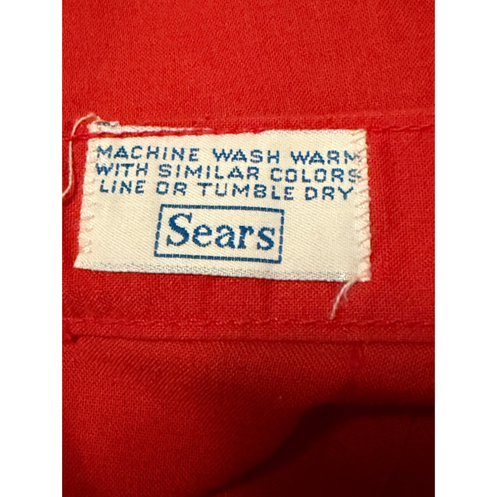 Vtg 18 Sears Red High Waisted Cuffed Shorts Wmn Button Tab Detail 12 14