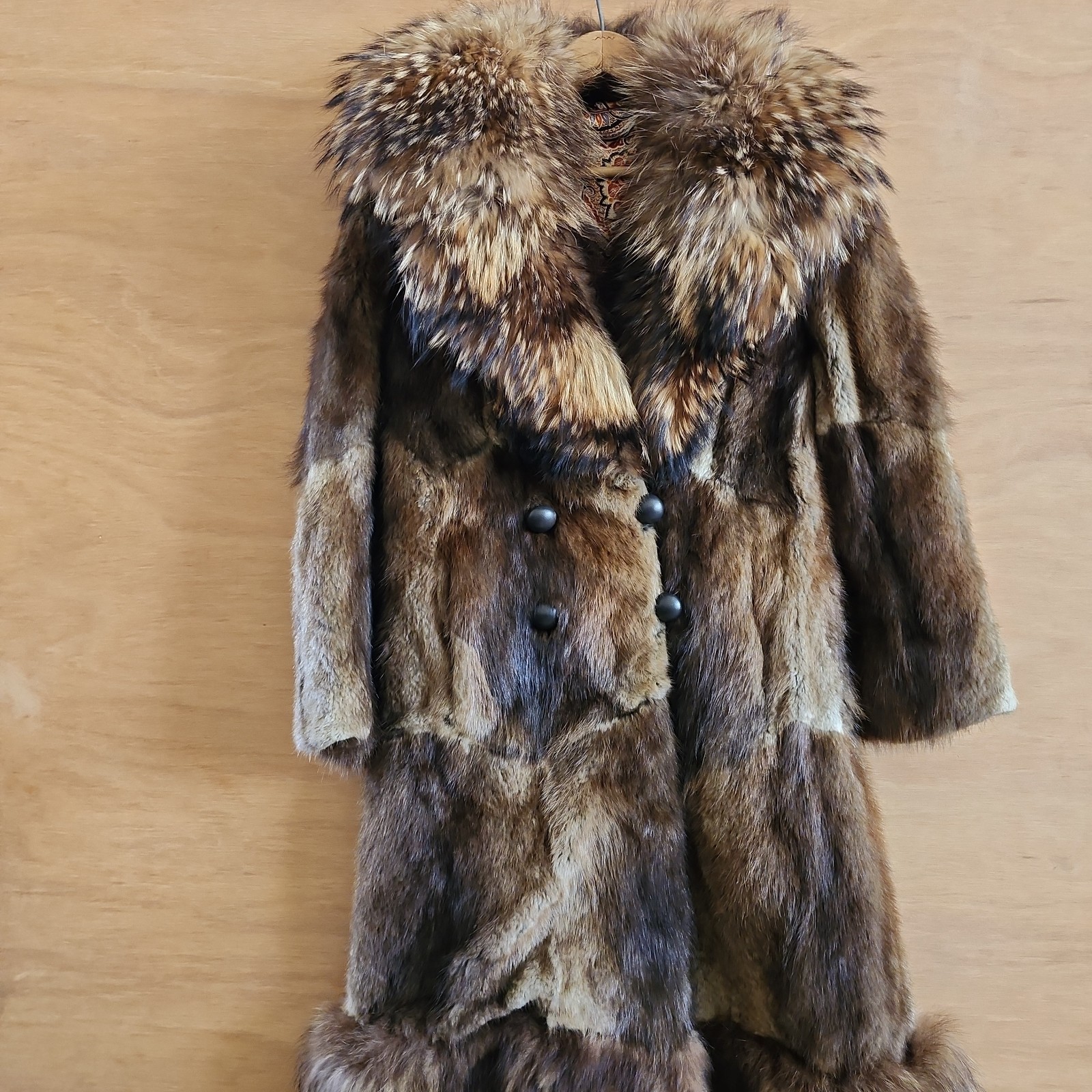 Vintage Rabbit Fur Coat w/ Raccoon Fur Collar & Trim Paisley Lining 41″ -AS IS-