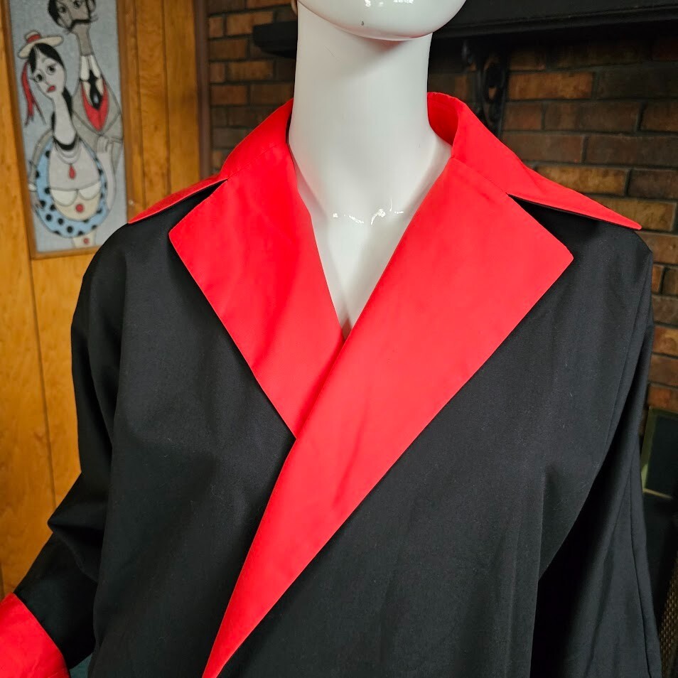 Vtg 80s Pauline Trigere Reversible Red Black Wing Cuff Swing Trench Car Coat M/L