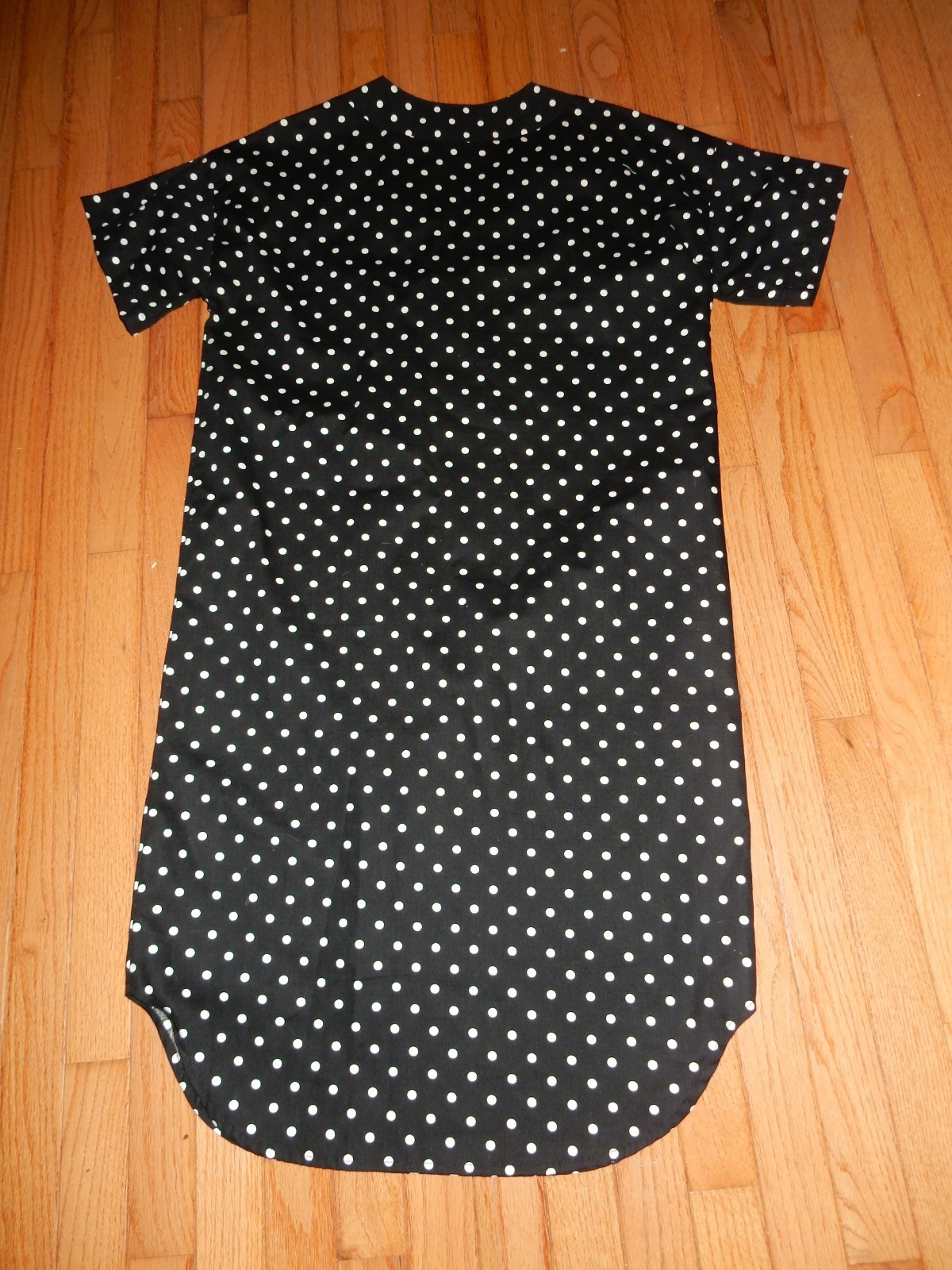 VTG Pierre Cardin Black & White Polka Dot Straight Shirt Dress M Made in USA
