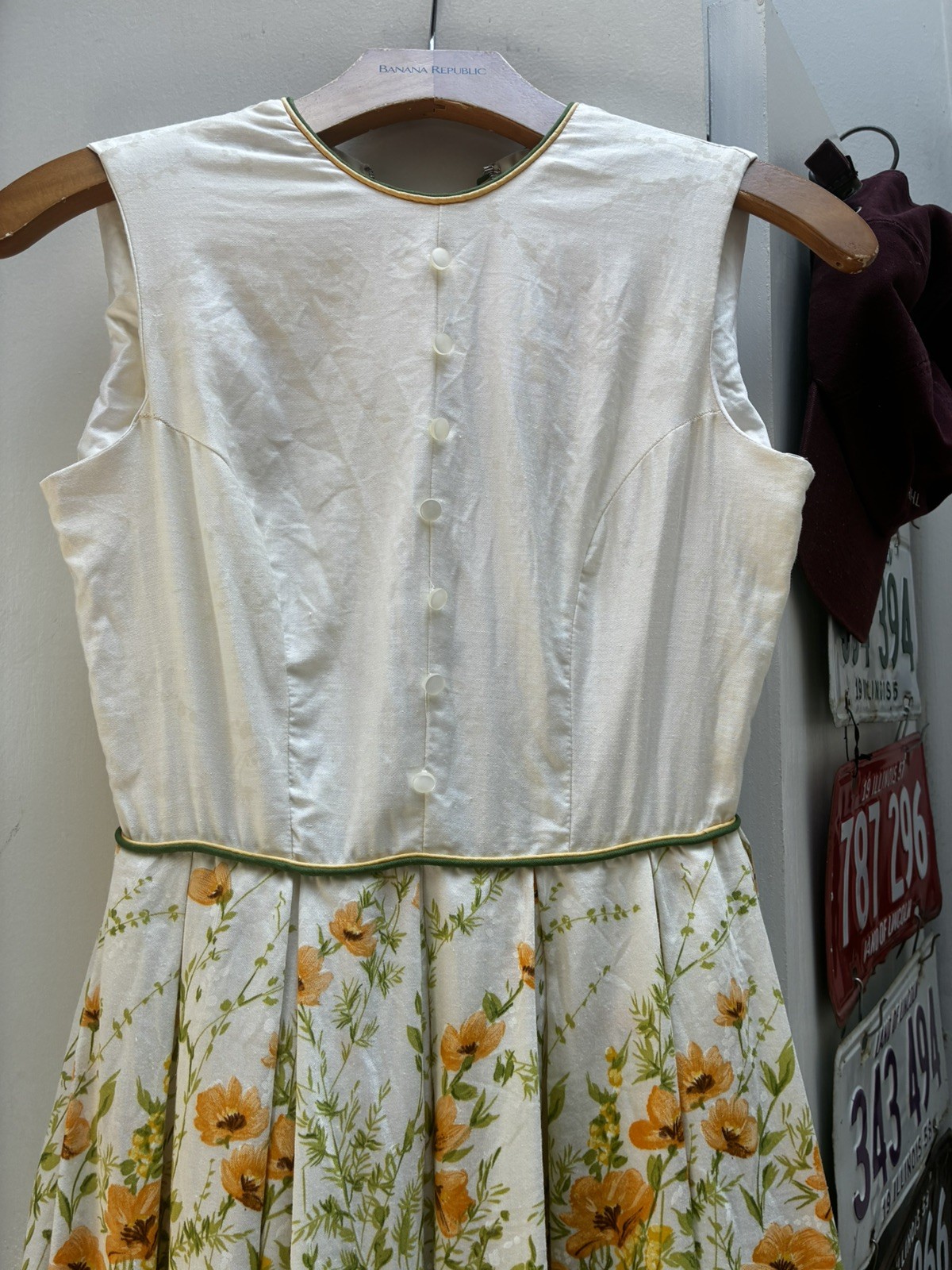 Vintage 1960s R.A.R. Fashion Summer Dress Yellow Floral W/Tulle Lining Size 4
