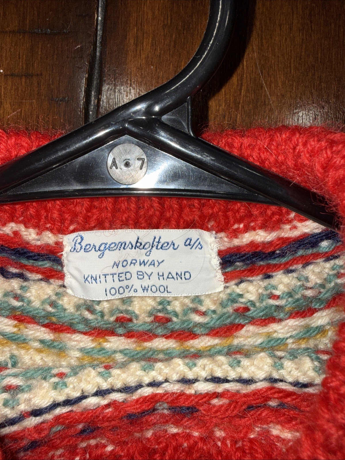 BERGENSKOFTER NORWAY 100% WOOL SWEATER Size Not Listed, See Measurements