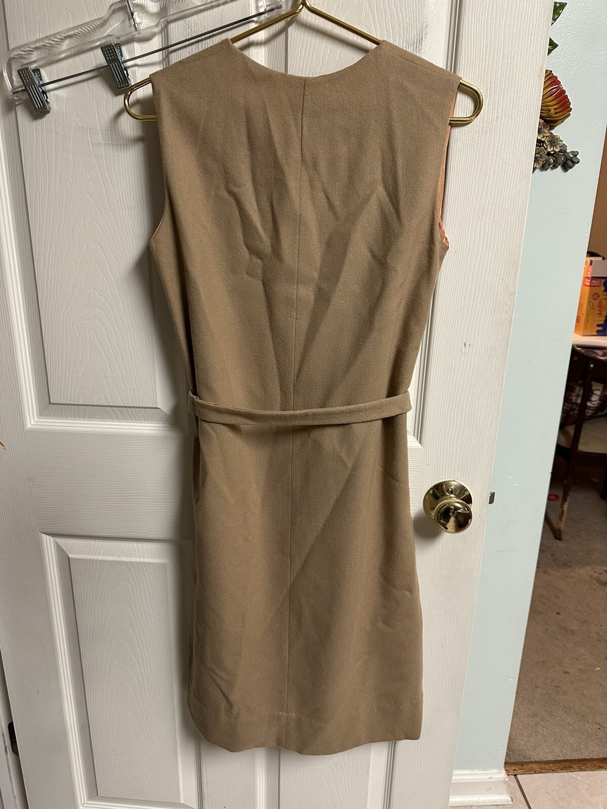 Vintage 70’s 60s Carol Rogers Women’s Dress Wool Shift Sleeveless Beige Cream