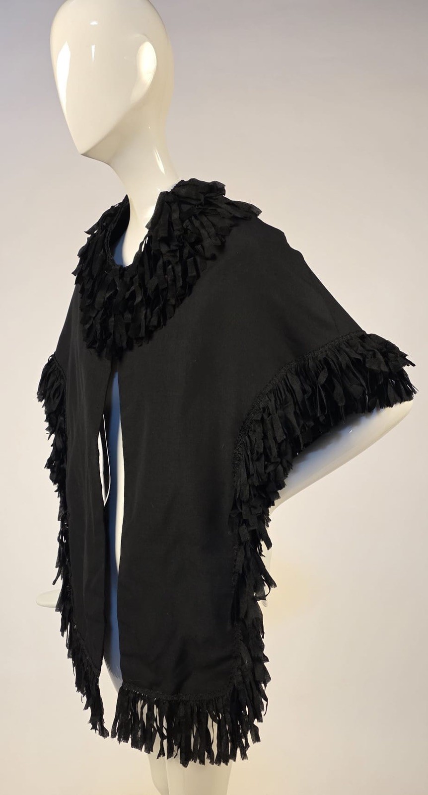 VICTORIAN 19TH C BLACK CAPE W FESTOON RIBBON EDGING