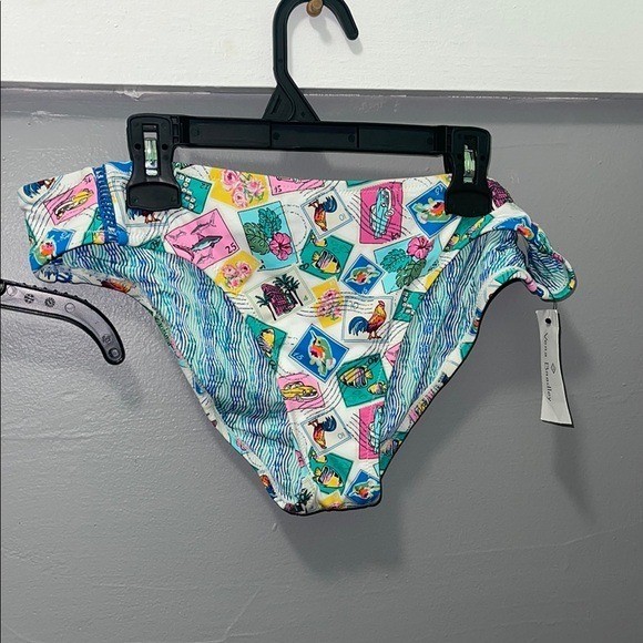 NWT Vera Bradley Shannon High Neck Bikini Set | Top L Bottom M | Cuban Stamps
