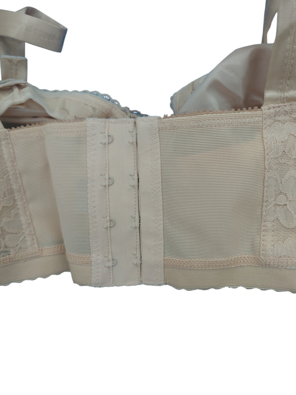 Vintage Lady Cameo Lingerie Bra Size 34E