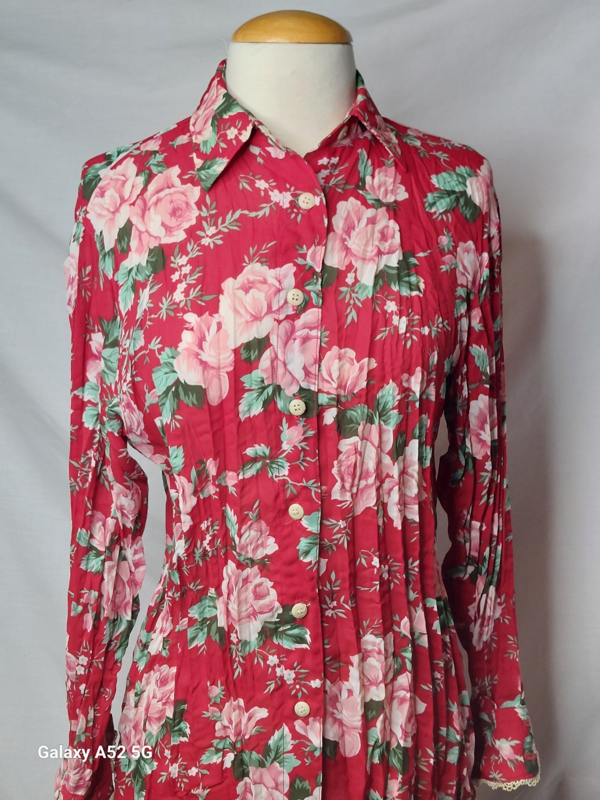 Vintage GUESS Jeans Floral Blouse USA S Red Pink Roses Button Up 90s Cottagecore