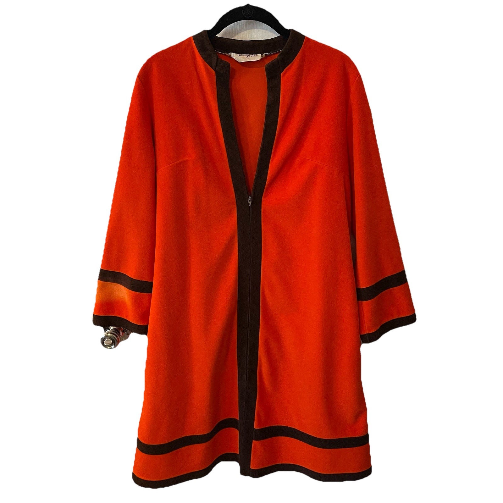 Vanity Fair Ladies VTG Housecoat Grannycore Snuggly 1970’s