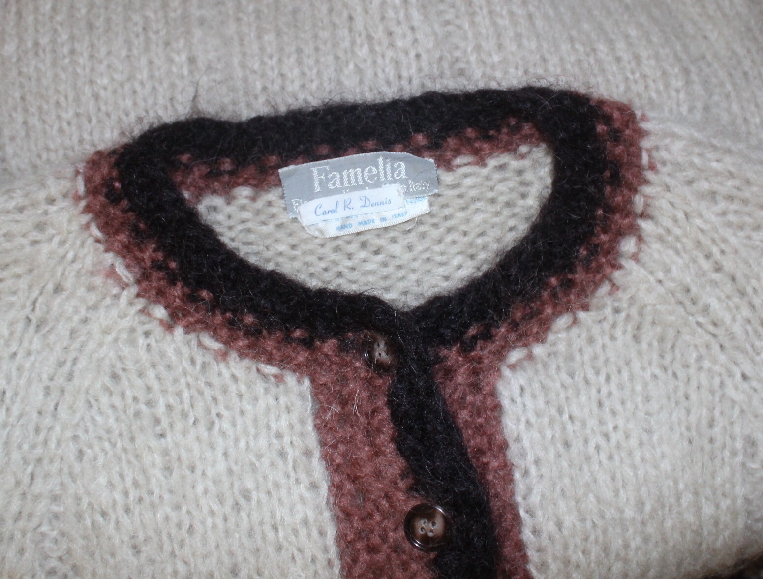 Vintage 1970s 60s Famelia Italian Mohair Gray Hand-Knit Chunky Cardigan Sweater