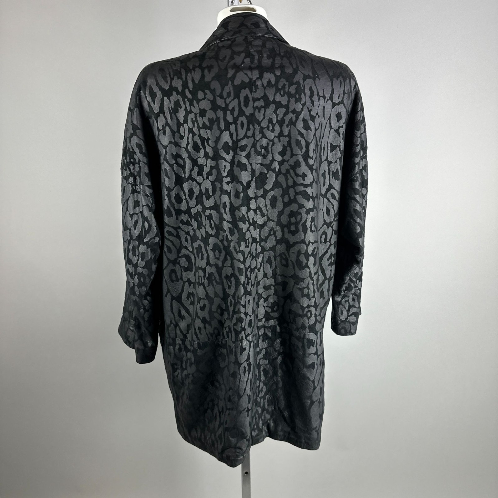 Vintage 90s Vakko Mob Wife Black Leather Cheetah Animal Print Long Jacket Small