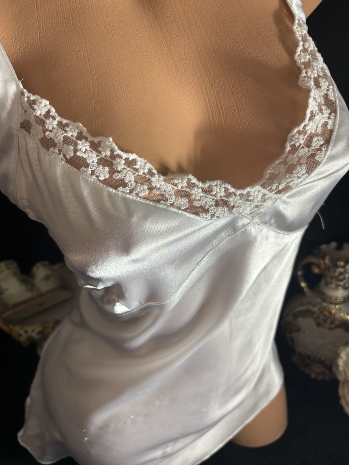 VTG Satin Soft WEDDING WHITE Cami TOP BLOUSE NIGHTEI FRILLY CD camisole